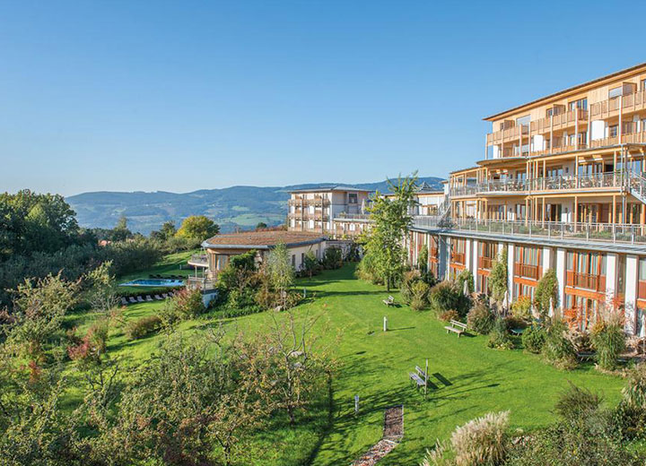 谈球吧体育官网入口国际案例赏析 | Retter Hotel，是酒店更是自然公园