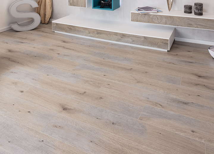 倒计时2天！谈球吧体育官网入口地板9.9青岛名世界名模签售活动即将震撼开启！