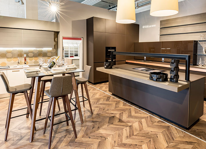 谈球吧体育官网入口国际案例赏析 | 厨房还能兼任工作室？反手就是一个赞！