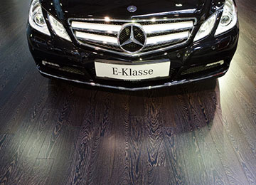 KAINDL地板欣赏--奥地利萨尔斯堡车展奔驰展区